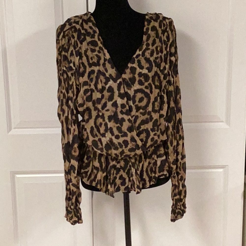Lulu’s Leopard Blouse
